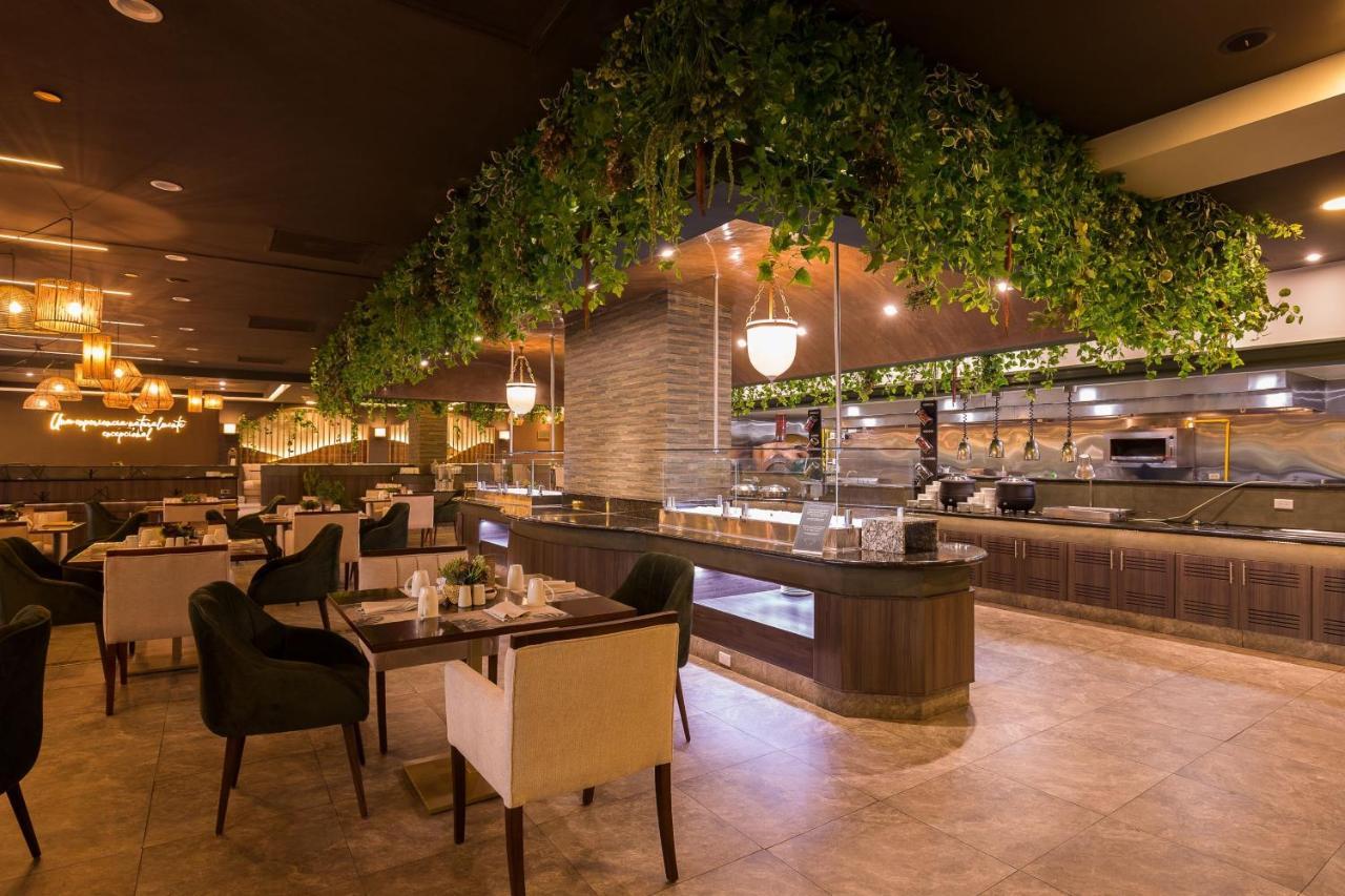 Jw Marriott Quito Hotel Exterior foto
