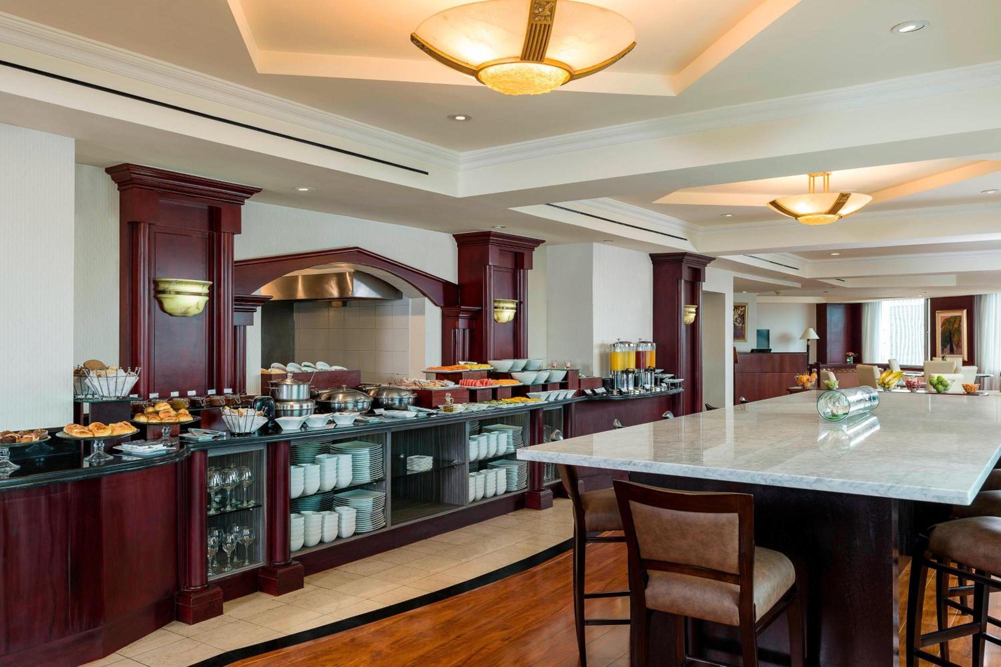 Jw Marriott Quito Hotel Exterior foto